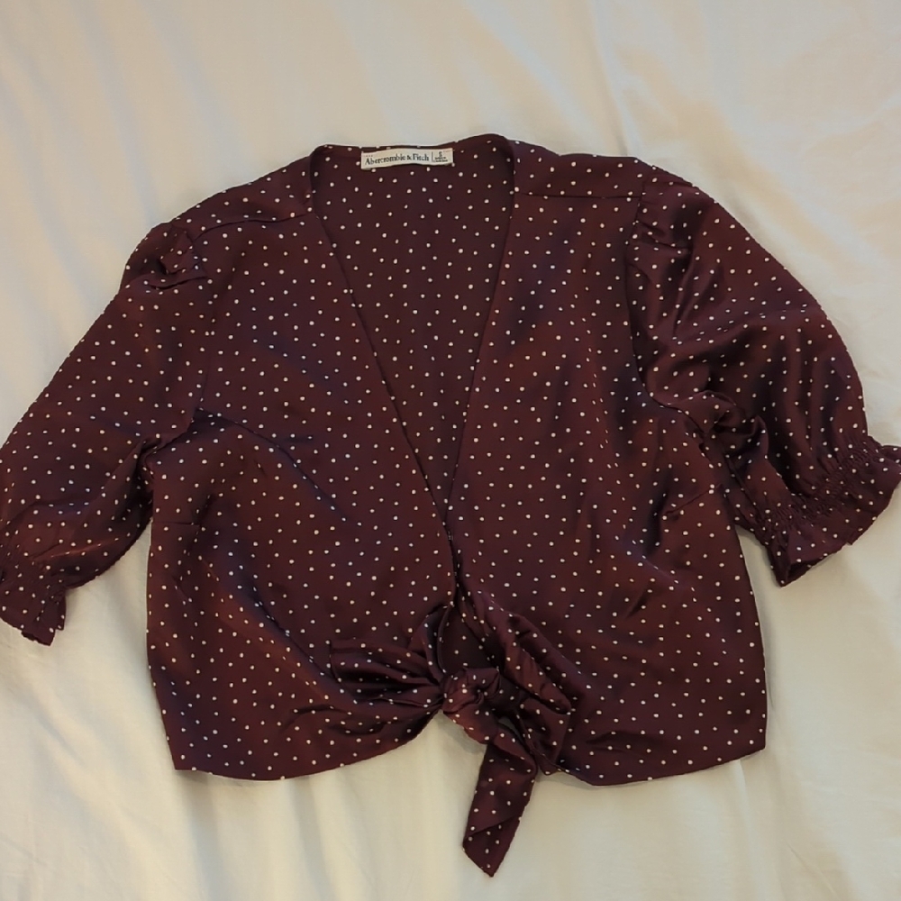 Abercrombie & Fitch Red and White Relaxed Tie Front Blouse